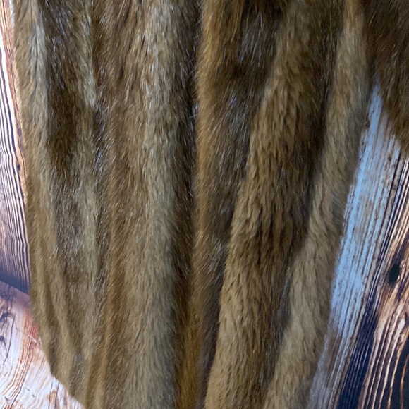 ARPIN | Canadian Full Length Fur Coat Beaver Brown - Picture 9 of 9